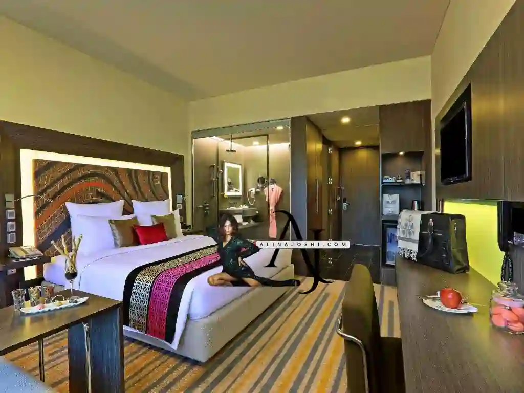 Images of Hotel Room